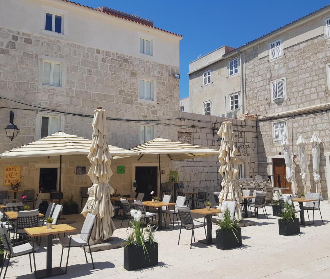 New Villa In Old Center - Pag Pag Town Bagian luar foto